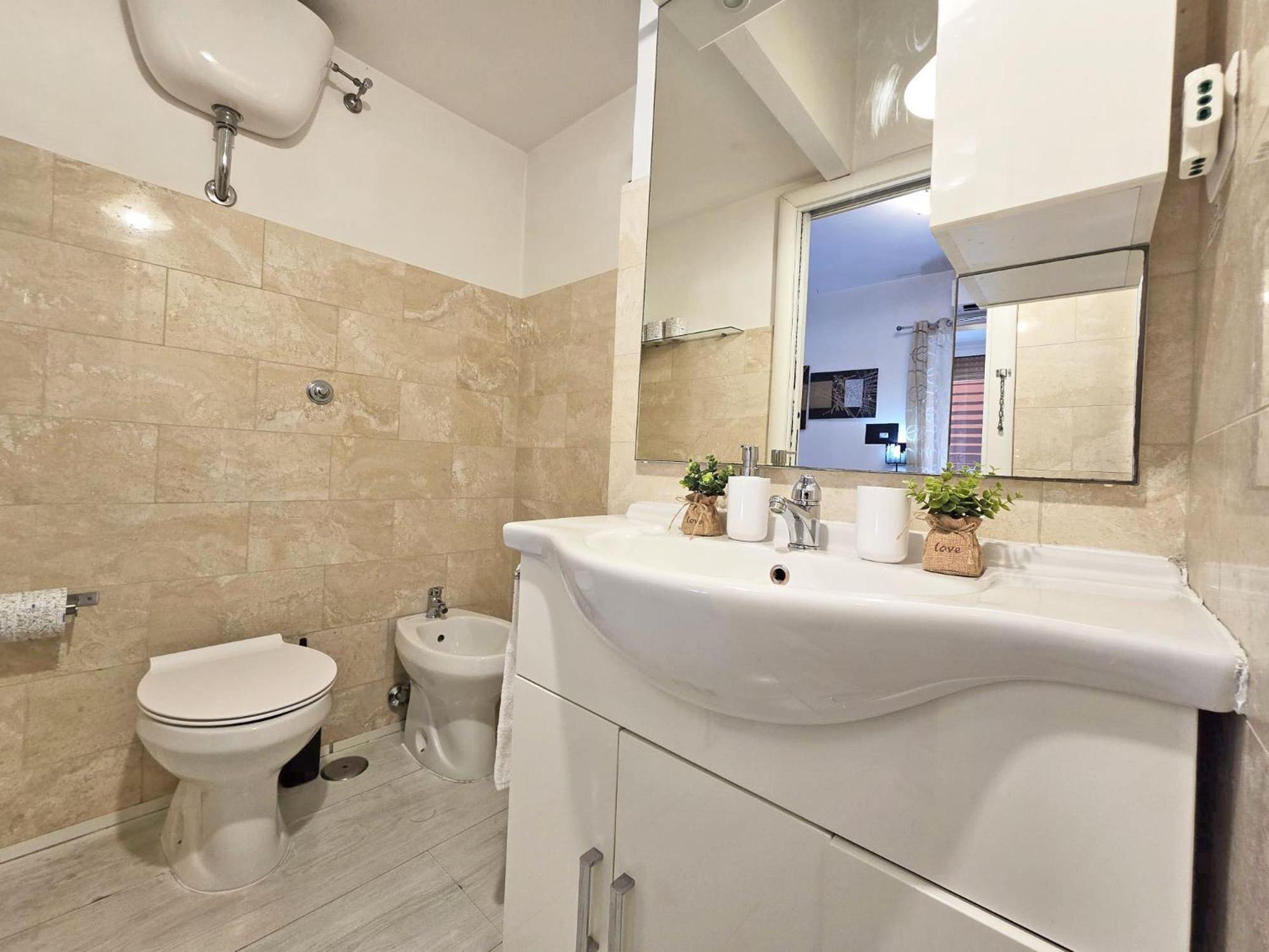 Hosting Aparments Apartment Rome Exterior photo